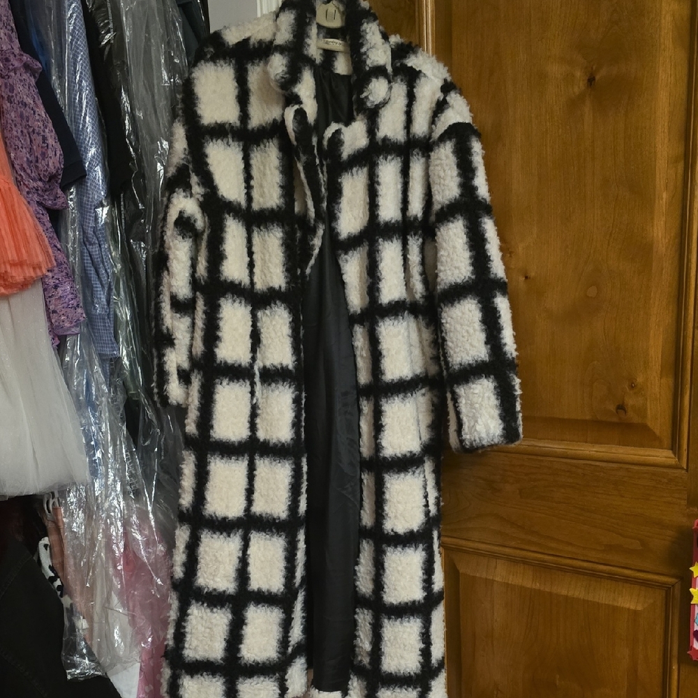 Sunday Black and White Checkered Teddy Jacket